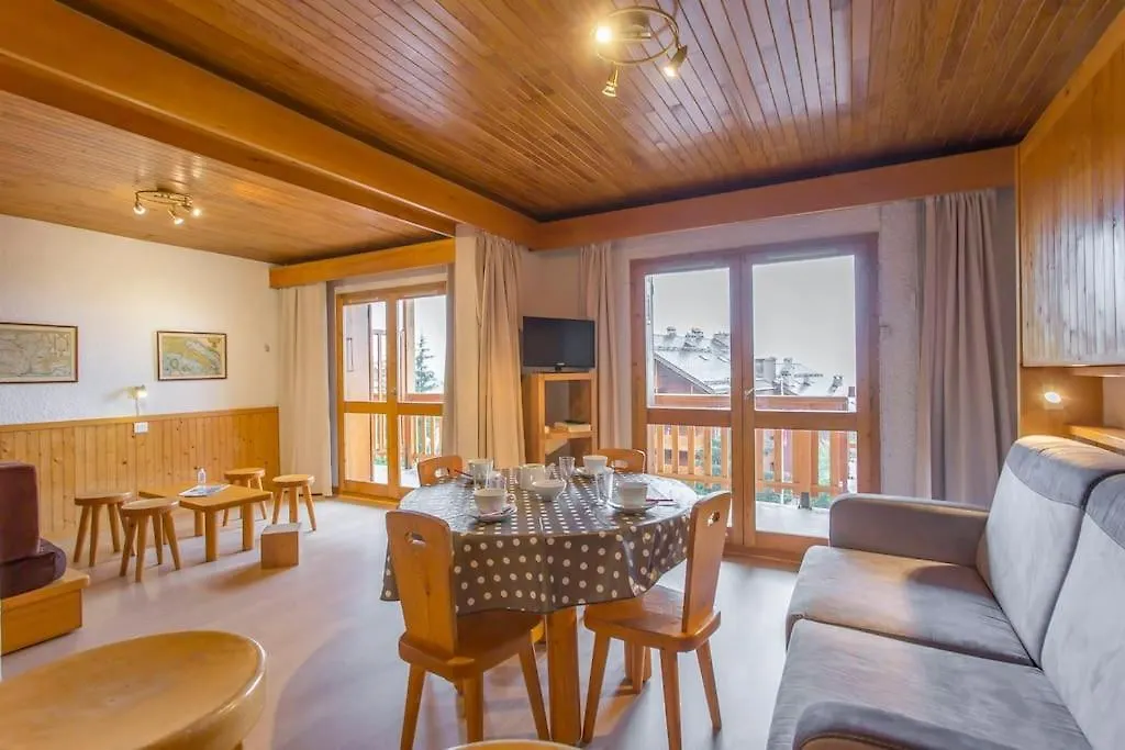 Les Dryades - Appartement Lumineux Avec Grand Balcon Et Vue Sur La Montagne Les Allues